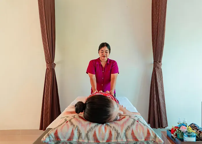 The Siantar Luxury And 3* Nusa Penida