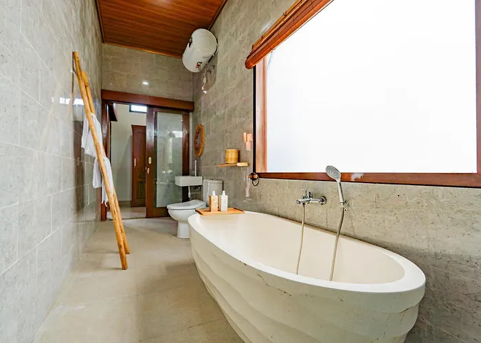 The Siantar Luxury And Hotel 3*